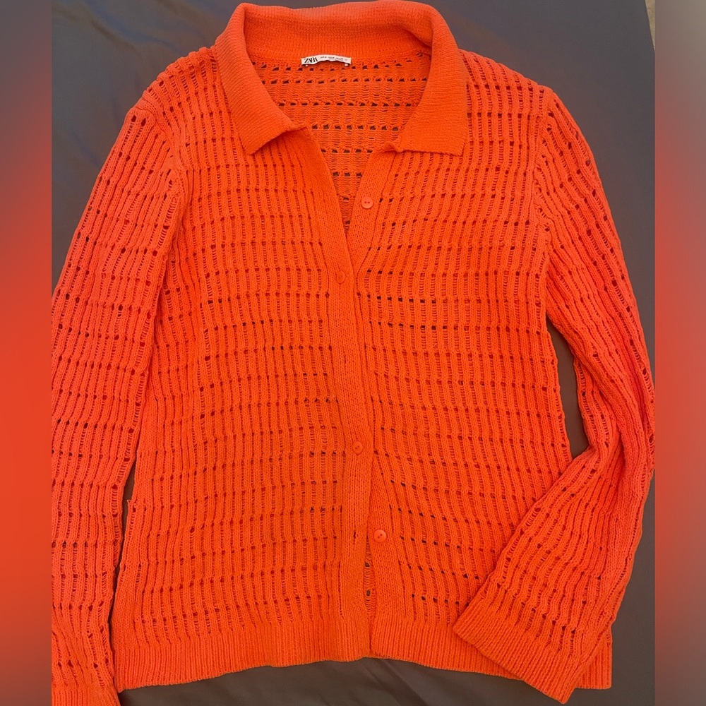 Orange knitting shirt